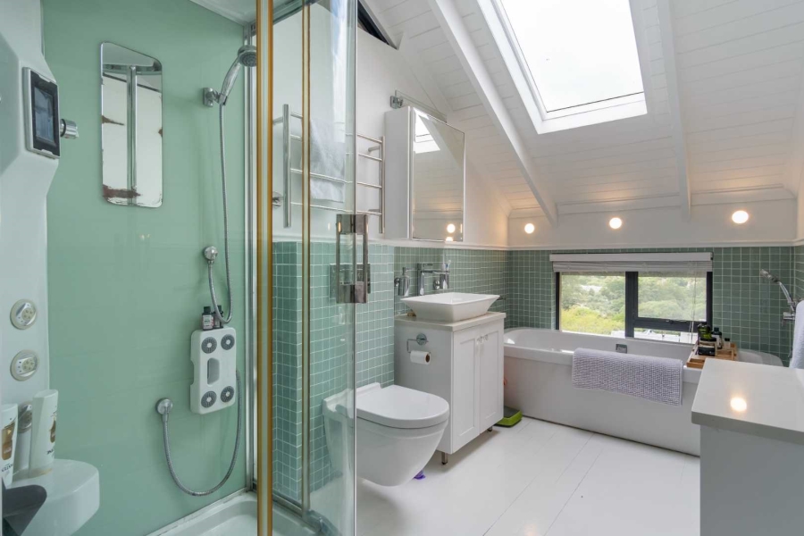 6 Bedroom Property for Sale in Kenrock Country Estate Western Cape